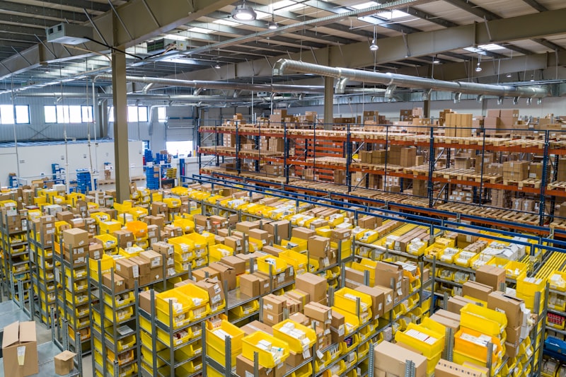 NNL Luton Tail Lift - Heavy Goods